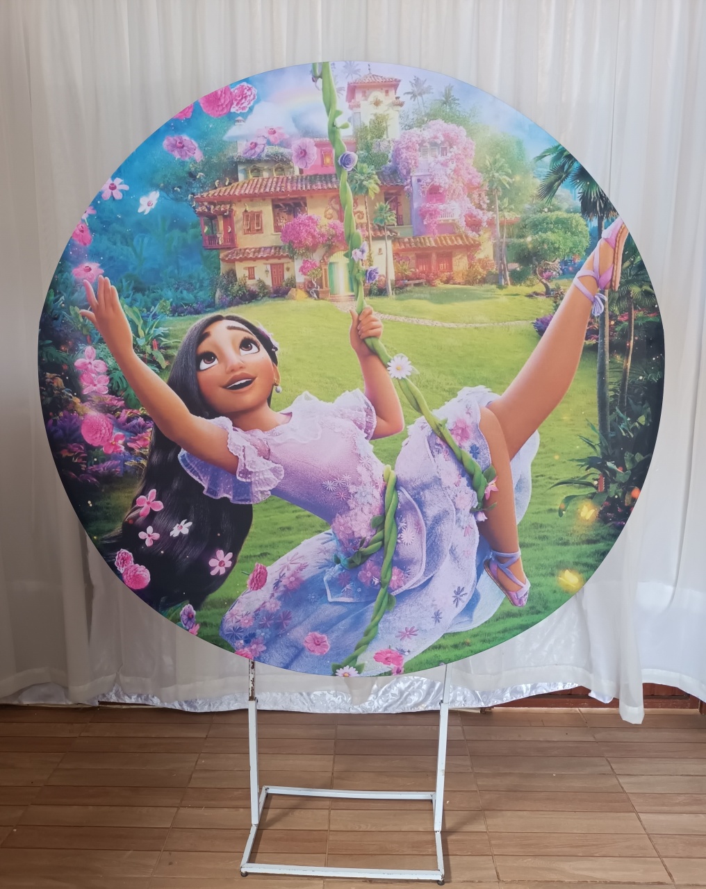 Capa Painel Sublimada 1,50 - Encanto\Isabela - CRIS FEST DECOR - PEGUE E MONTE