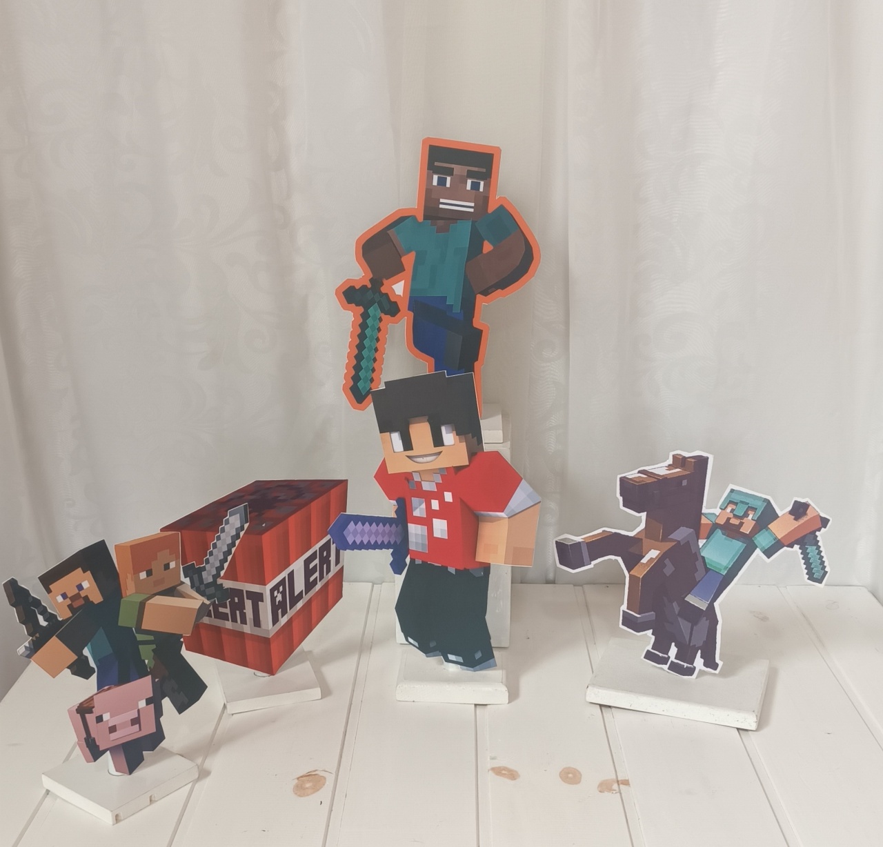 Display de Mesa - Tema: Minecraft - CRIS FEST DECOR - PEGUE E MONTE