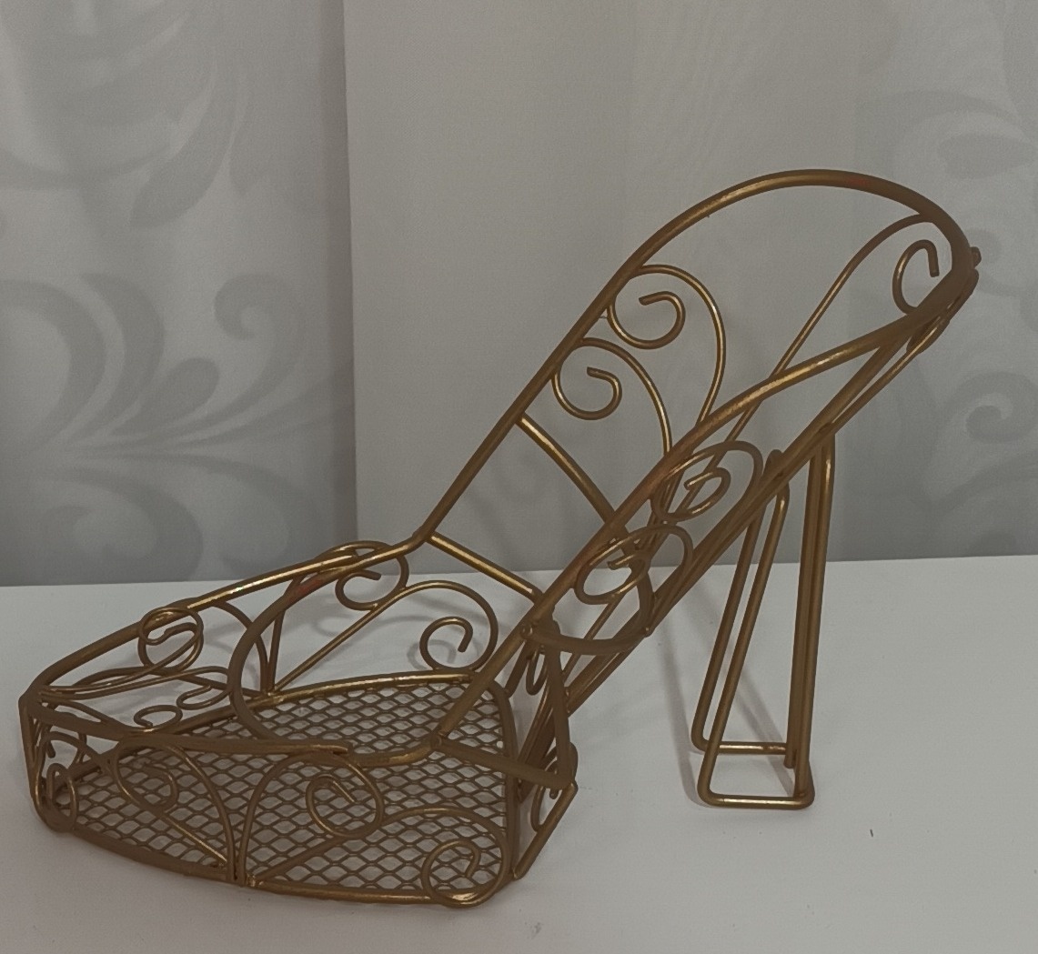 Adereços de Mesa - Sapato Aramado Dourado  - CRIS FEST DECOR - PEGUE E MONTE