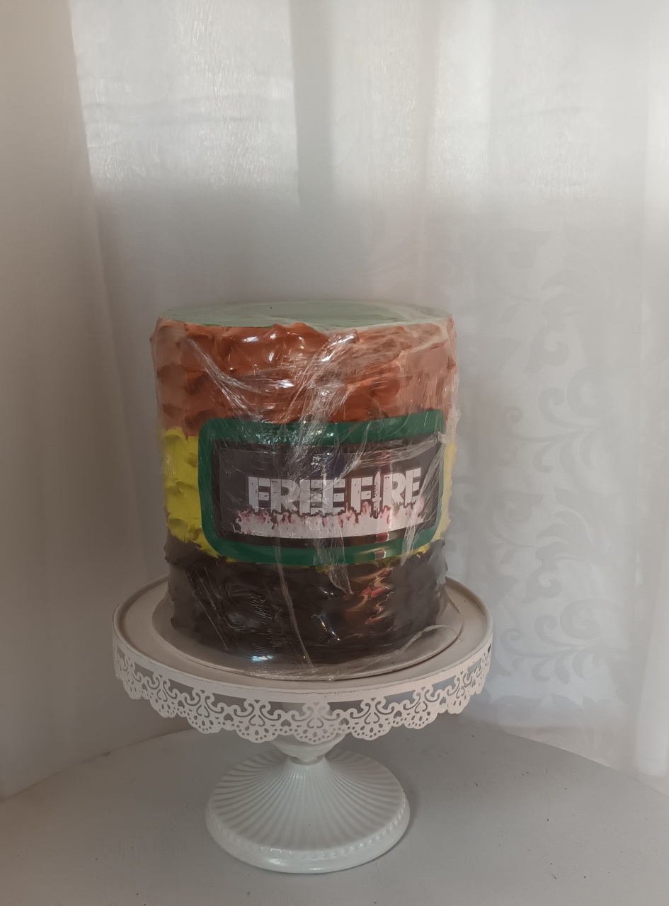Bolo Fake I  -  Freefire - CRIS FEST DECOR - PEGUE E MONTE