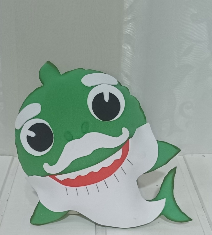 Personagem Eva - Baby Shark ( Verde)   - CRIS FEST DECOR - PEGUE E MONTE