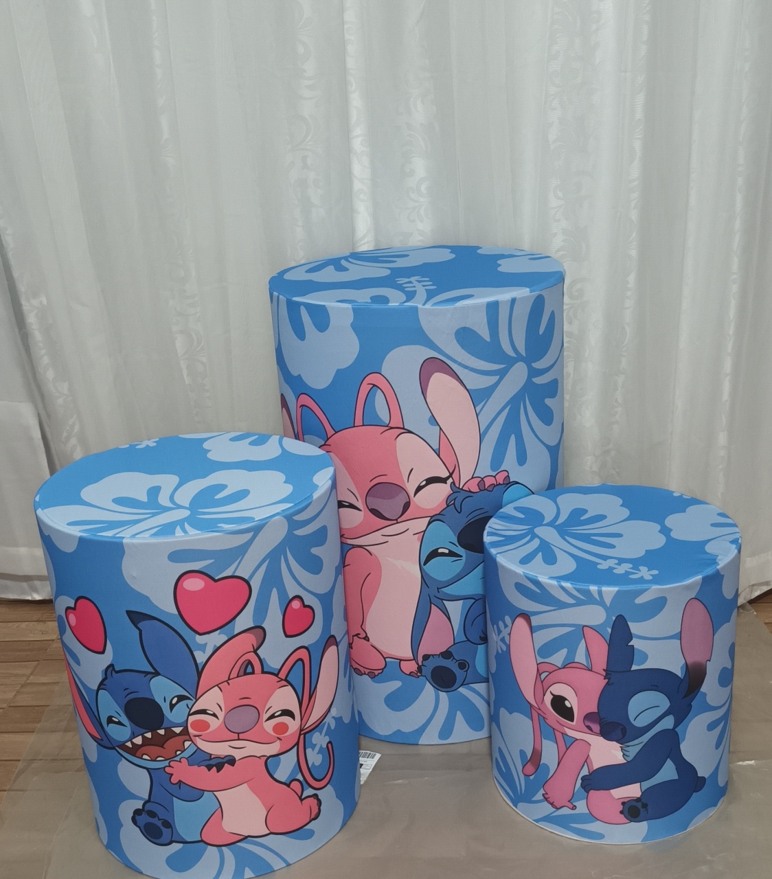 Capa de Cilindro Sublimada: Trio Stitch - CRIS FEST DECOR - PEGUE E MONTE