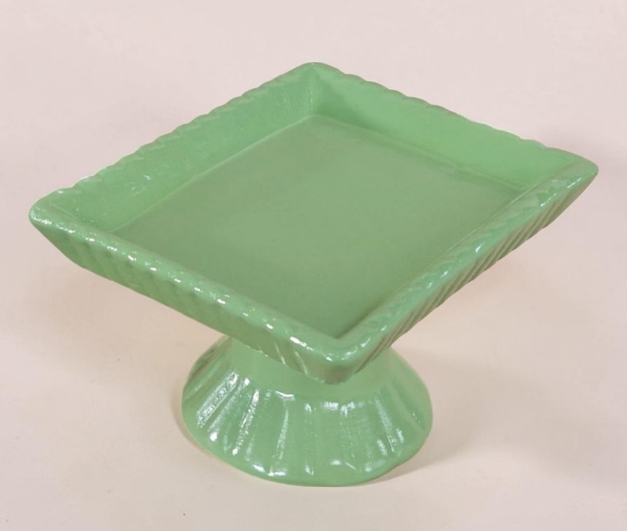 Boleira Cerâmica Verde Musgo - Decorart Pegue e monte e Decoração completa