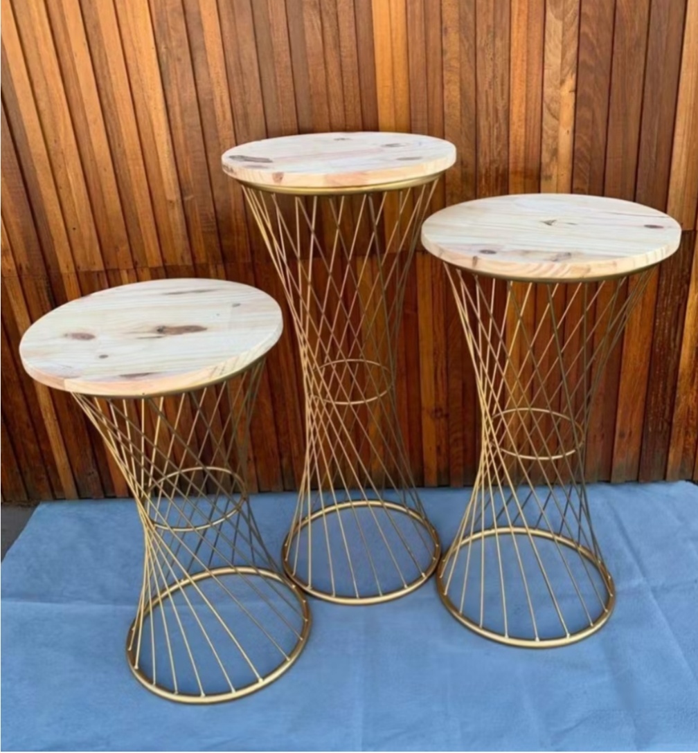 Trio de Mesas Redondas de Ferro P,M E G - Decorart Pegue e monte e Decoração completa