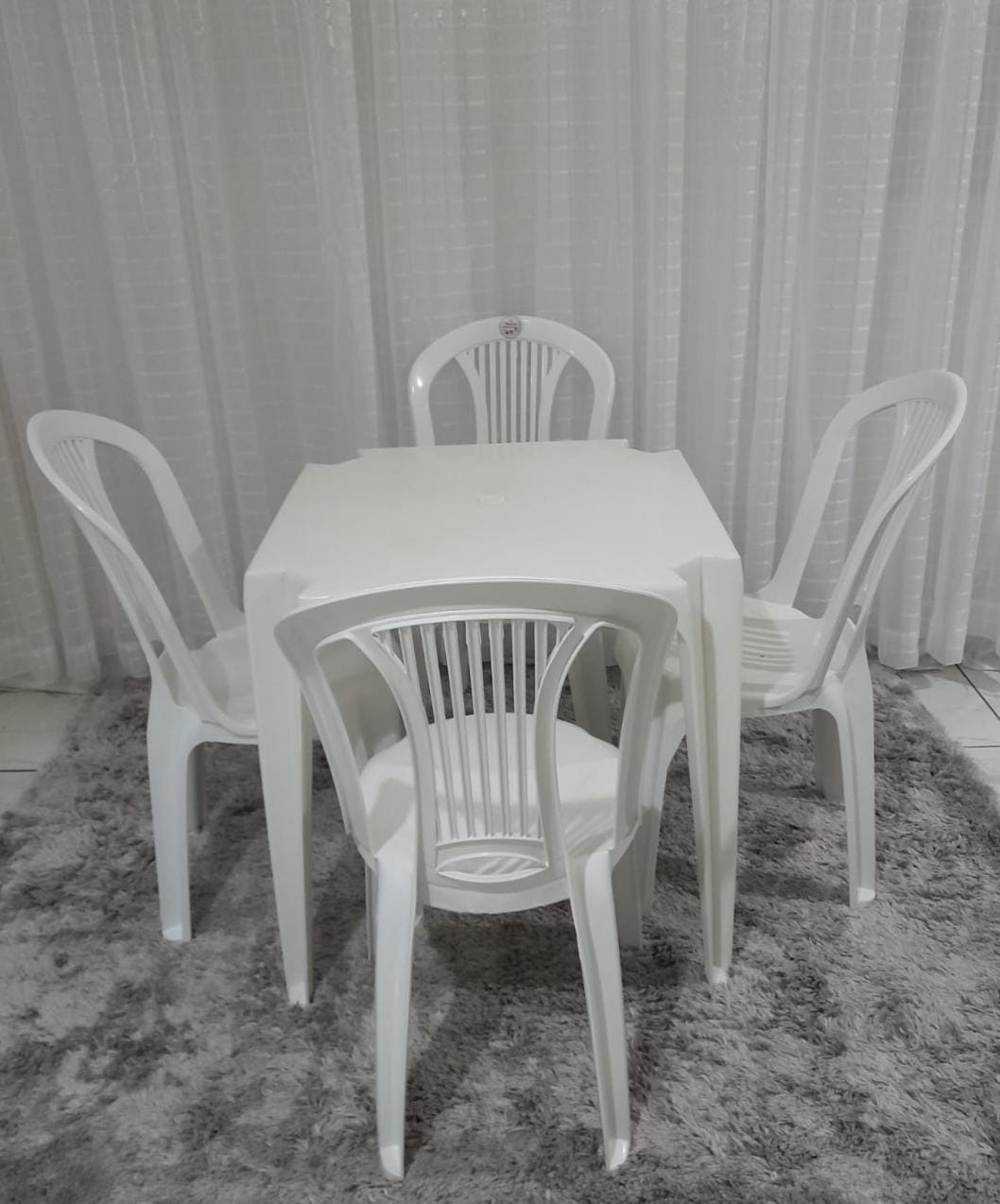 Jogo (1 Mesa + 4 Cadeiras) - Decor Shalom