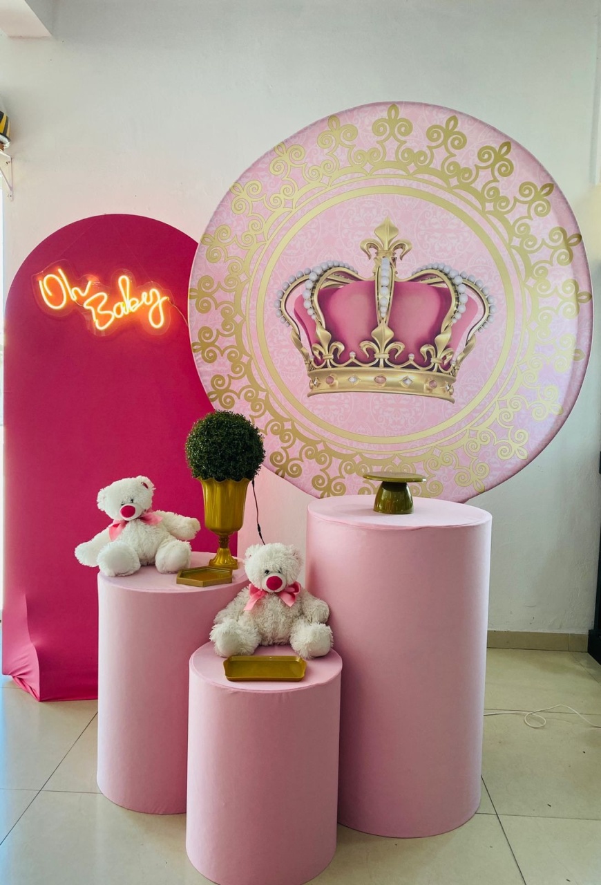Kit Medio Cha de Bebe Coroa Rosa Com Oh Baby de Led  - Arrazo Decorações