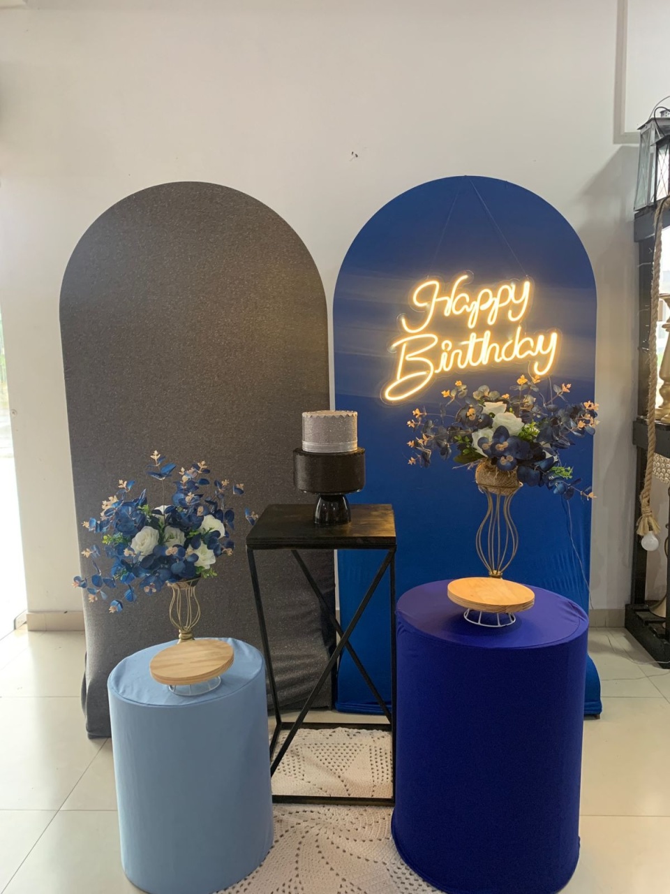 Decoração Adulta Azul E Prata   - Arrazo Decorações