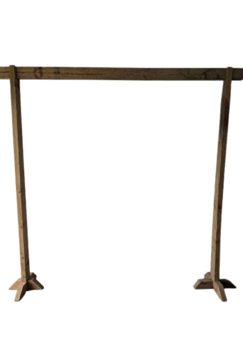 Goleira de Madeira Marron  - Arrazo Decorações