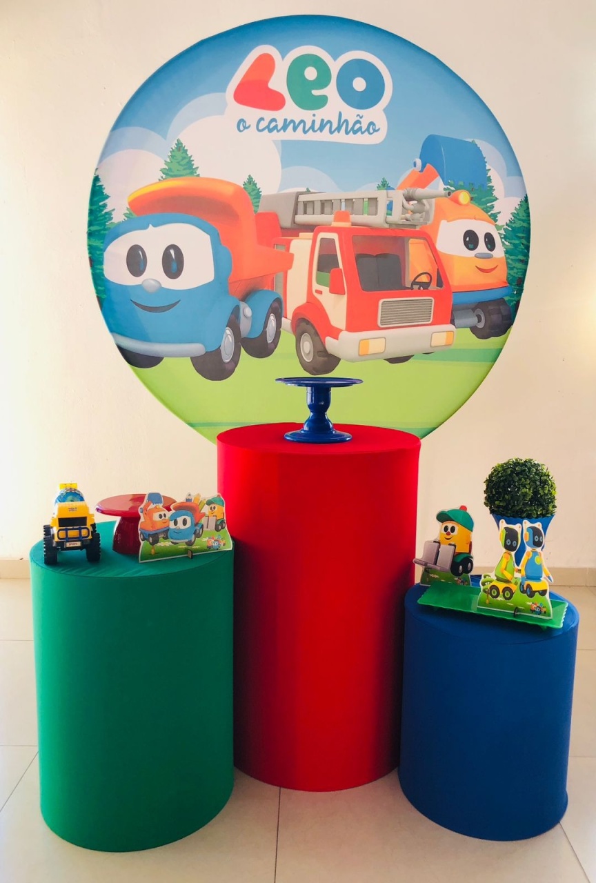 Kit Básico Léo Caminhões  - Arrazo Decorações