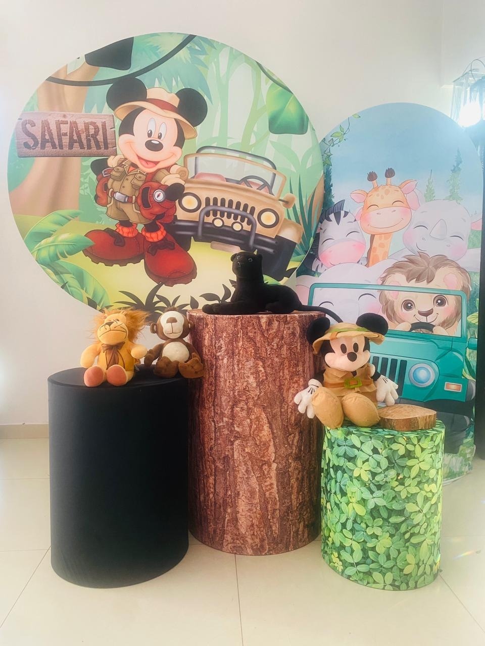 Kit Médio Mickey Safari  - Arrazo Decorações