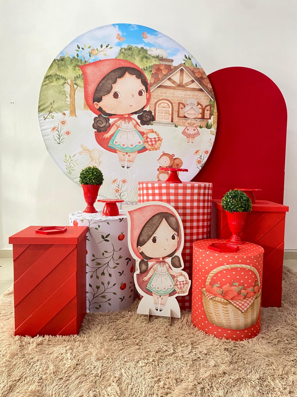 Kit Master Chapeuzinho Vermelho  - Arrazo Decorações