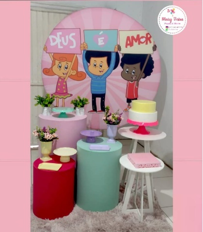 Kit 2 - Deus É Amor - CATÁLOGO MARY FESTAS PEGUE E MONTE