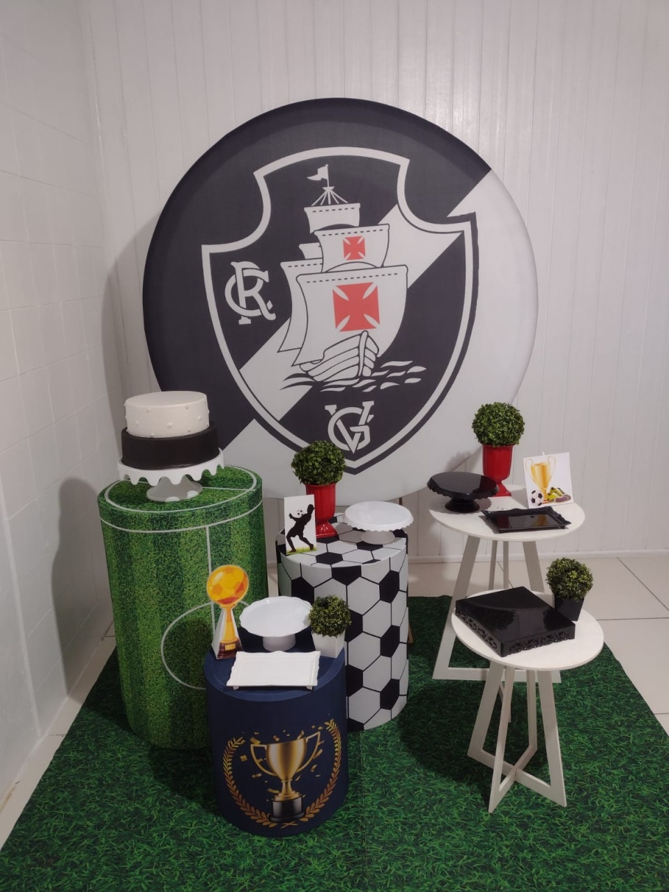 Kit 2 - Vasco  - CATÁLOGO MARY FESTAS PEGUE E MONTE