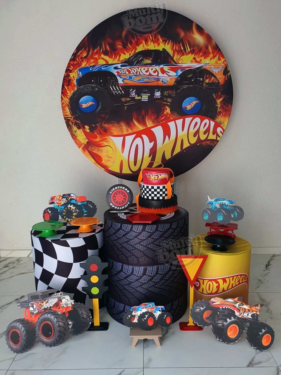 Hot Wheels Monster Truck - MultiBomFestas