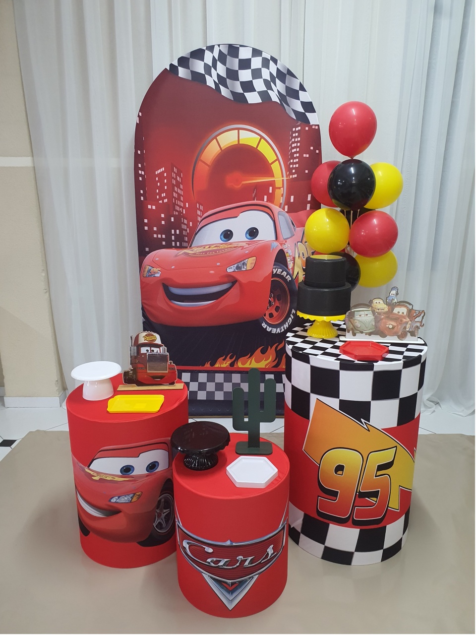 Carros 4 - MultiBomFestas