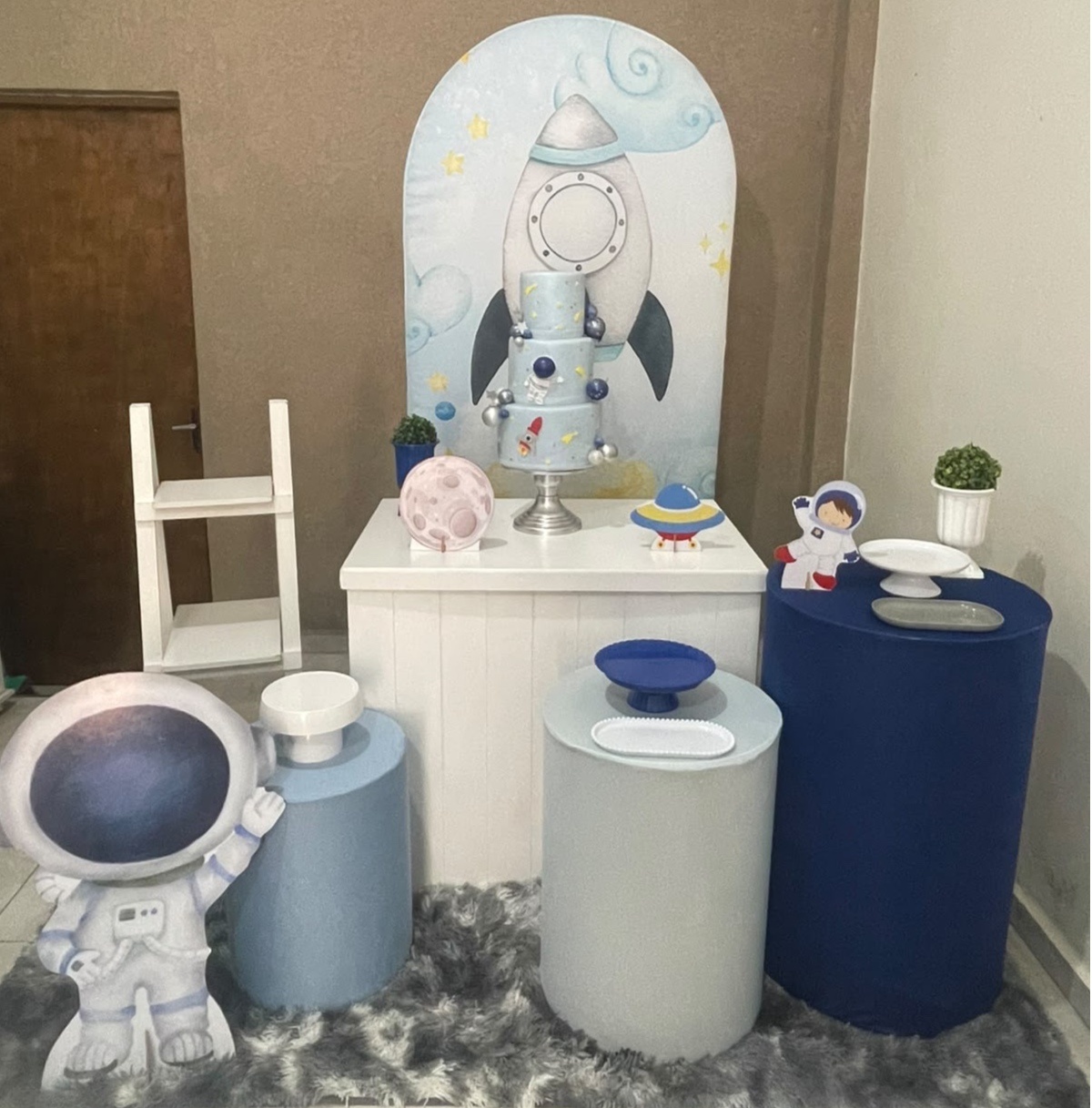 Kit Pm Grande Astronauta/Foguete - Jujuba Festa e Cia 