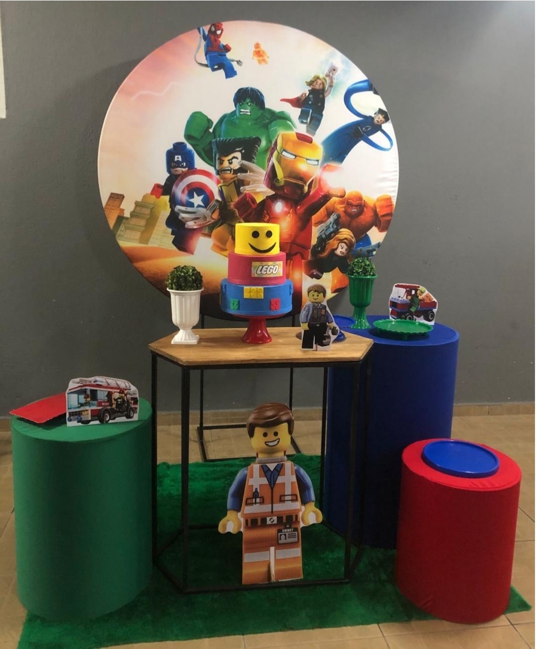 Kit Pm Grande Lego Marvel - Jujuba Festa e Cia 