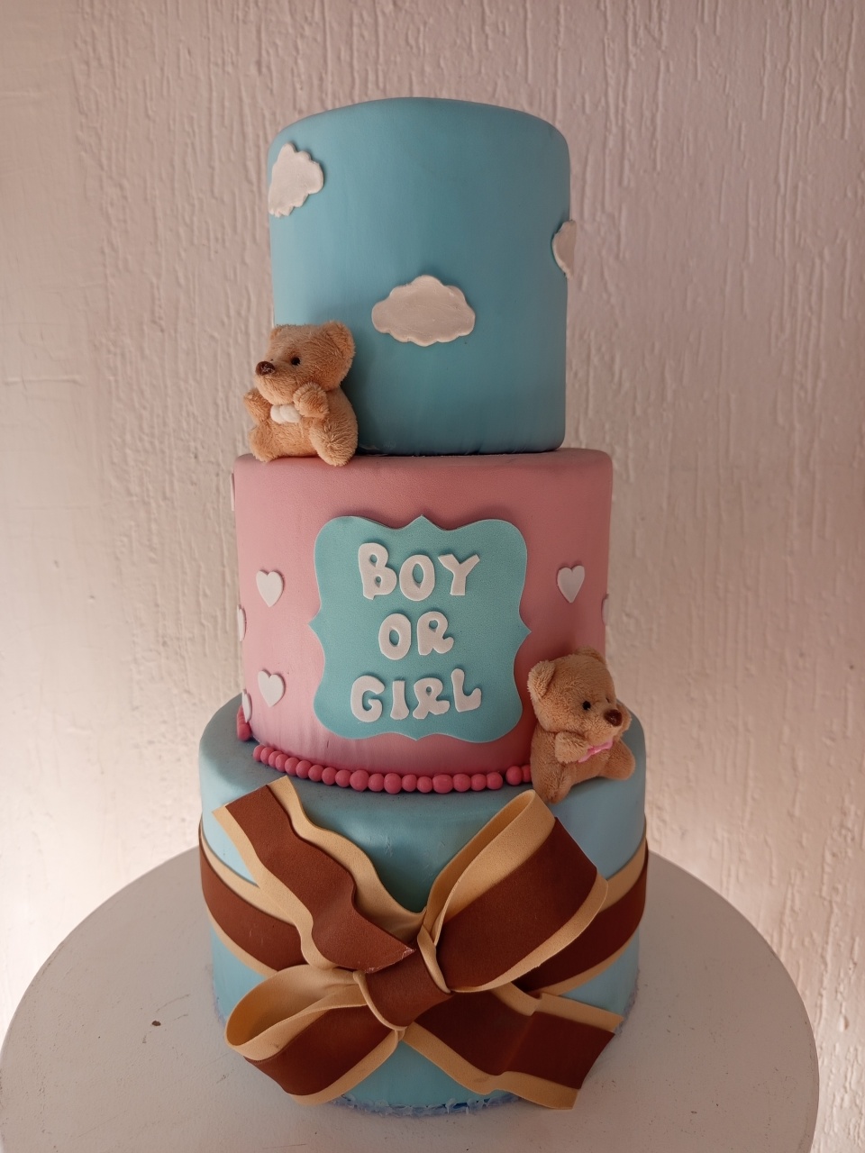 Bolo Fake Chá Revelação Boy Ou Girl - Jujuba Festa e Cia 