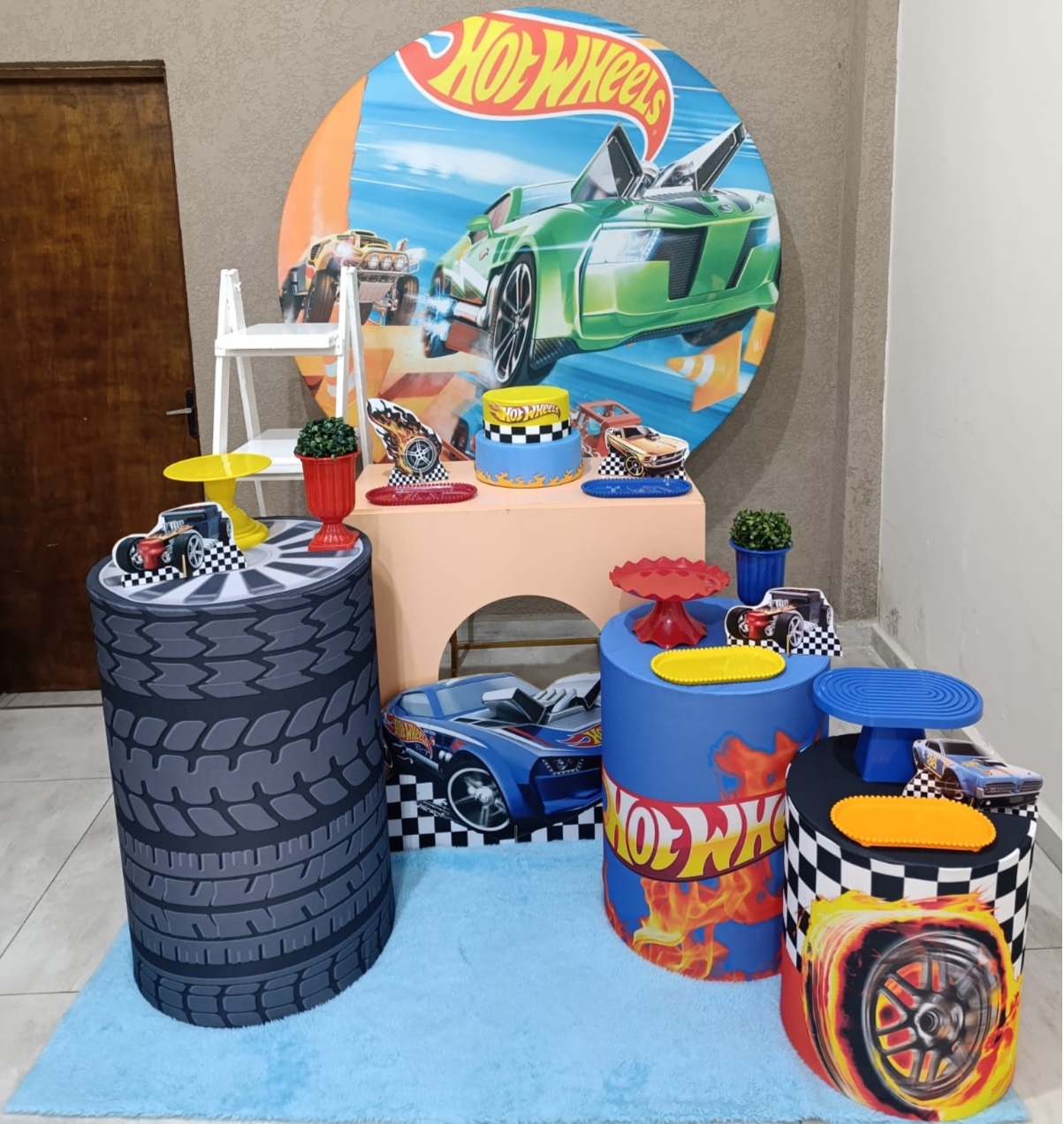 Kit Pm Médio Hotwheels (Cópia 1) - Jujuba Festa e Cia 