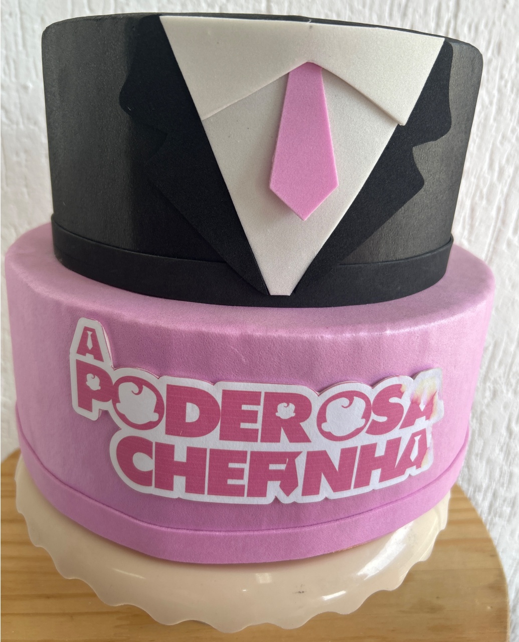 Bolo Fake / A Poderosa Chefinha  - Jujuba Festa e Cia 