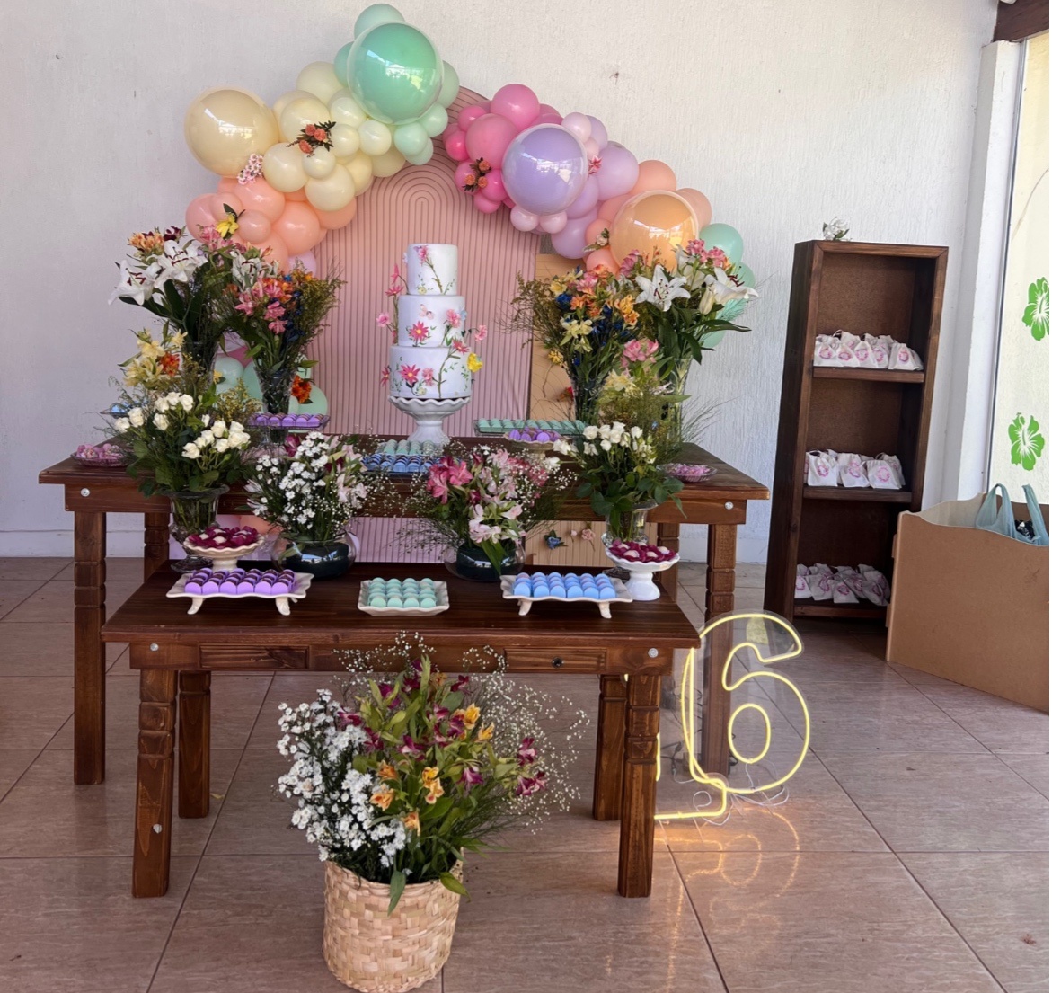 Decoração Premium Rústico Floral - Jujuba Festa e Cia 