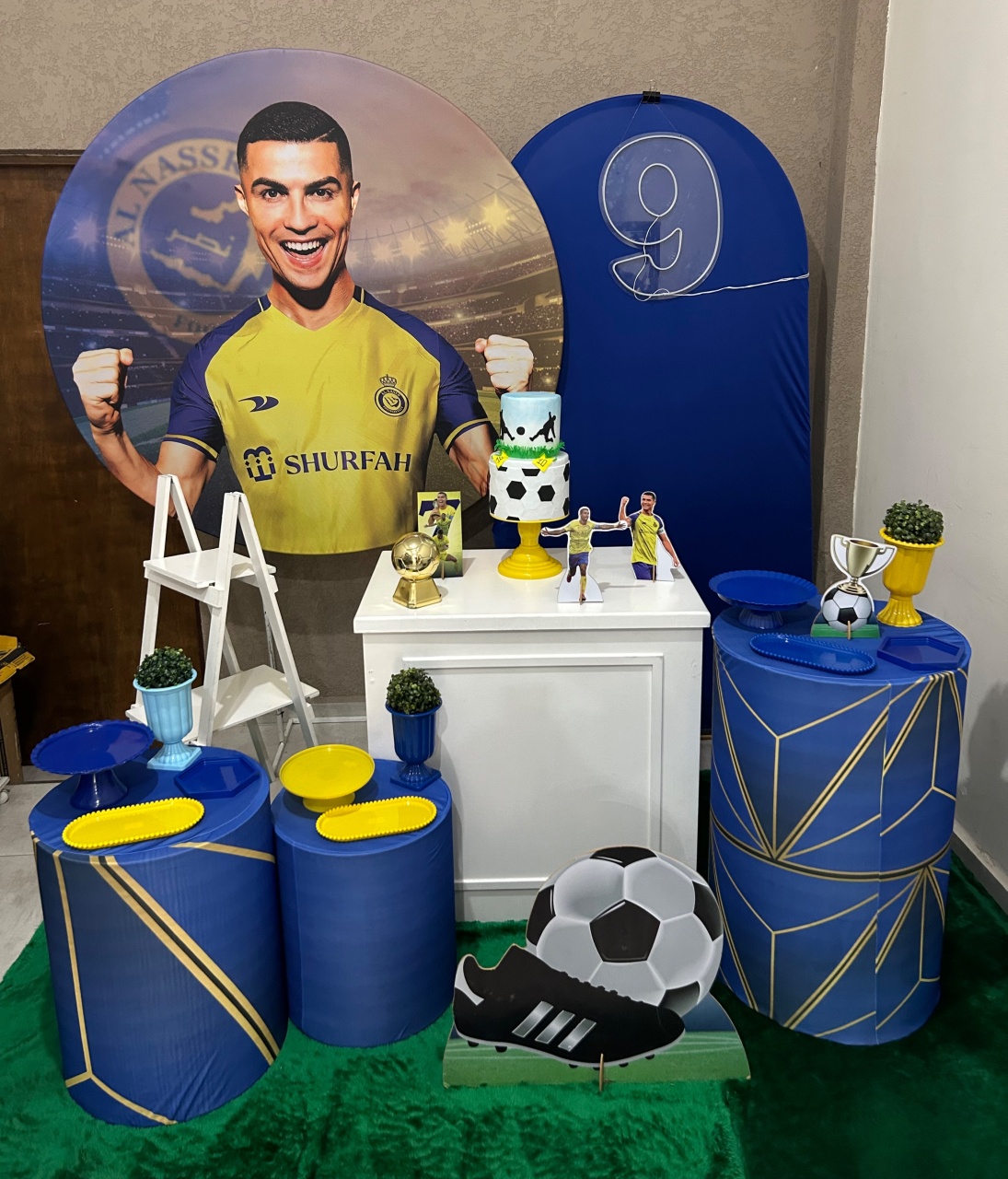 Kit Pm Essencial Cristiano Ronaldo - Jujuba Festa e Cia 