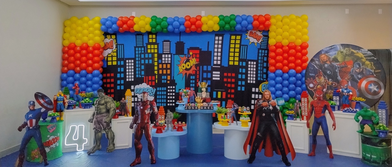 Vingadores  - flaviabarrofaldi