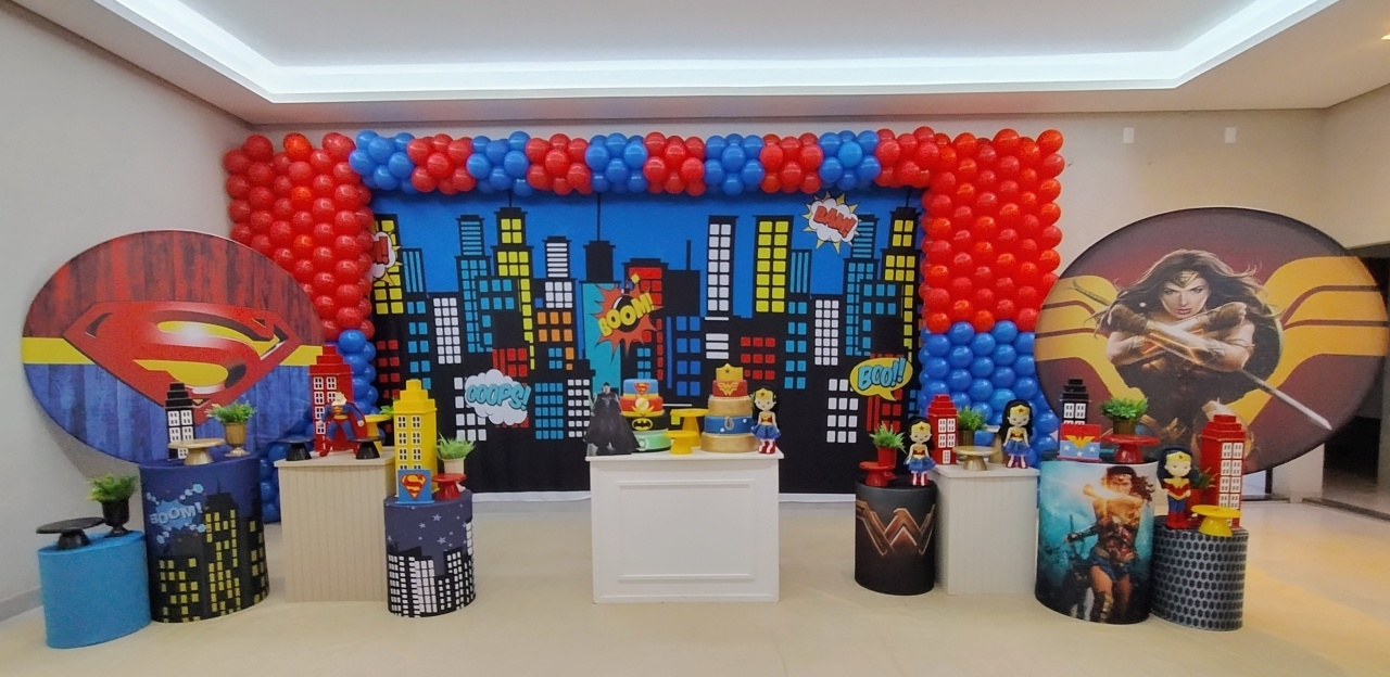 Super-Man E Mulher Maravilha  - flaviabarrofaldi