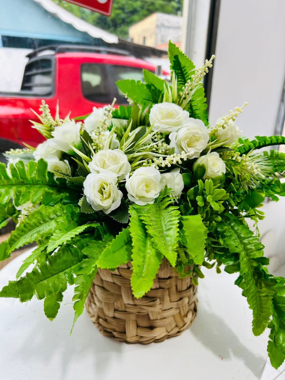 Cesto P Palha Com Flores E Folhagens - Pegue e Monte Flávia Pimentel