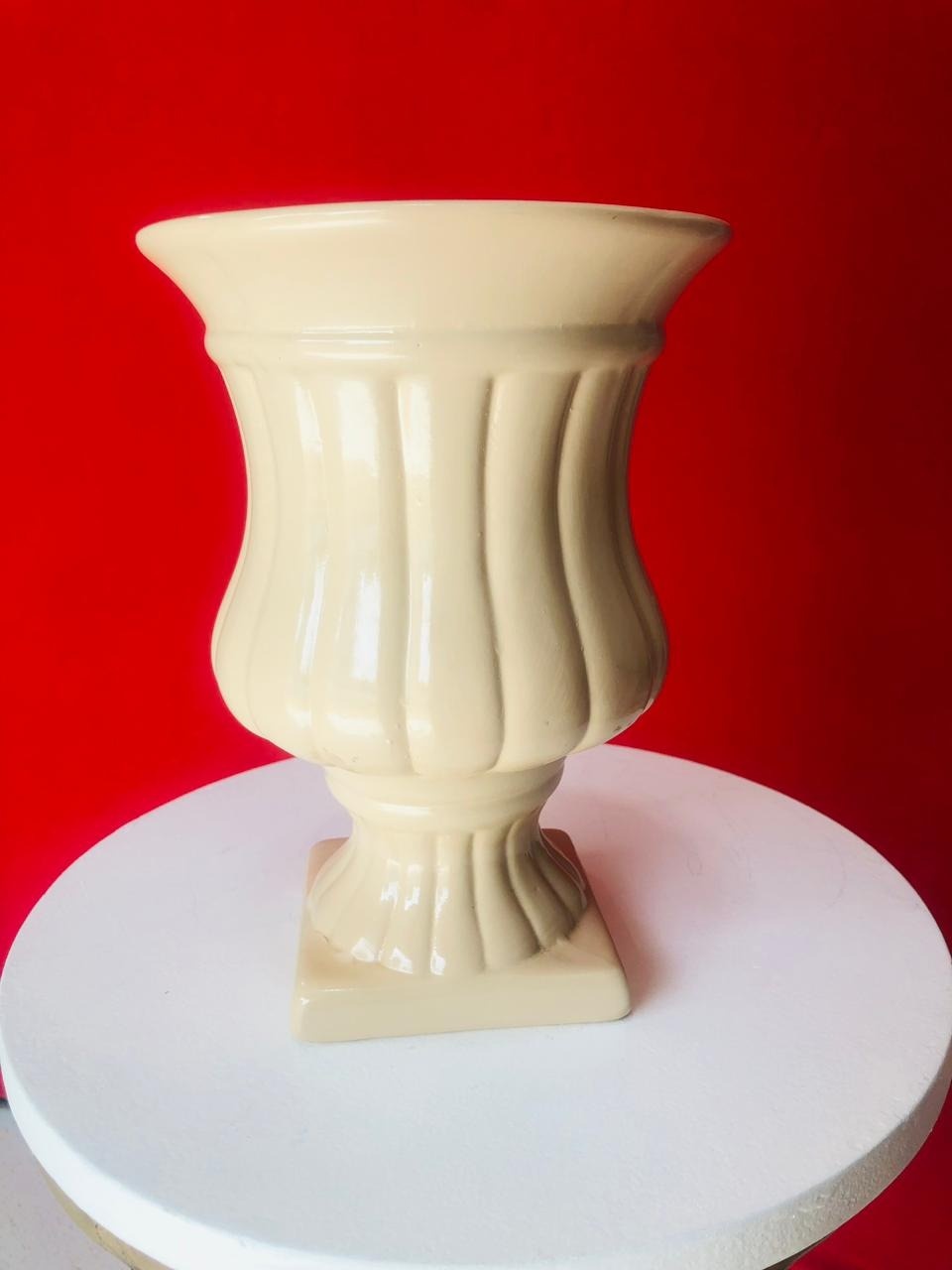 Jarro Bege Porcelana - Pegue e Monte Flávia Pimentel