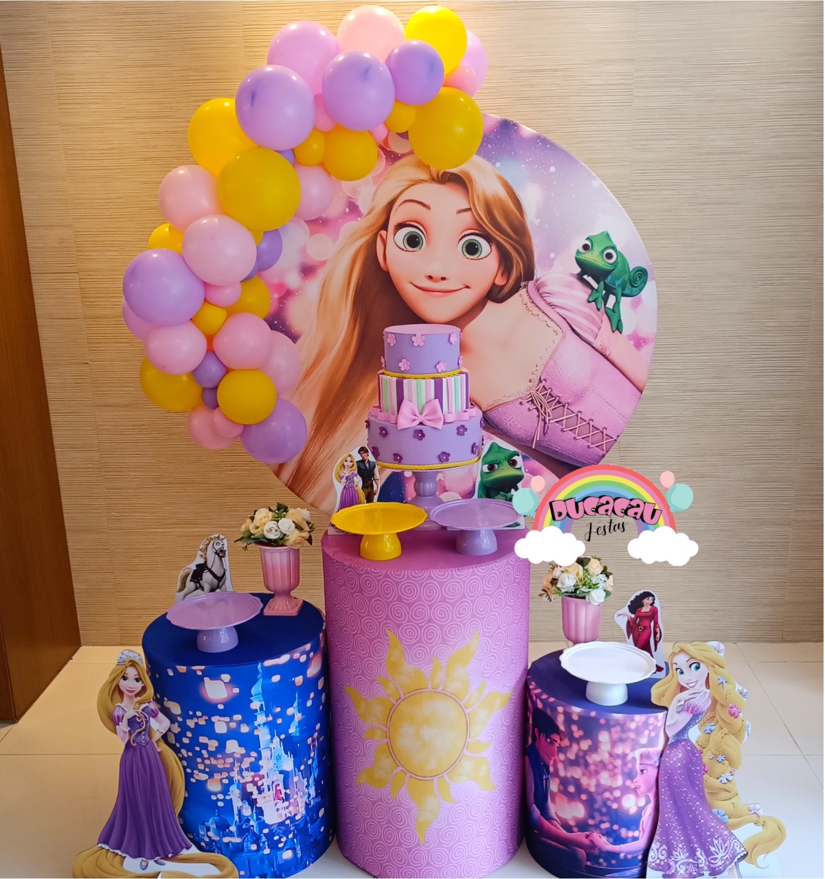 Kit Pegue E Monte Enrolados/Rapunzel - Ducacau Festas
