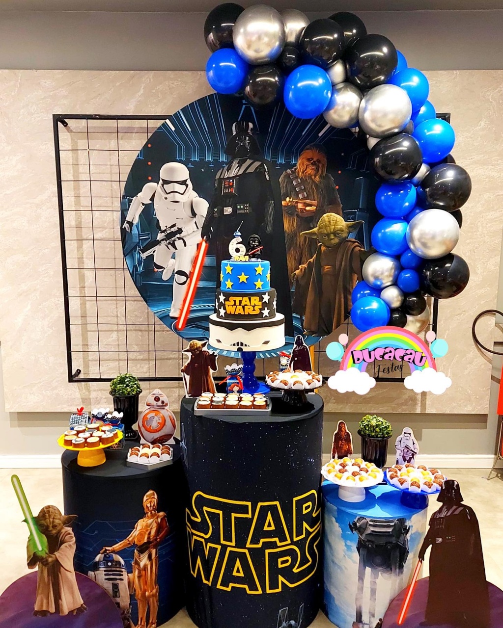Kit Pegue E Monte Star Wars - Ducacau Festas