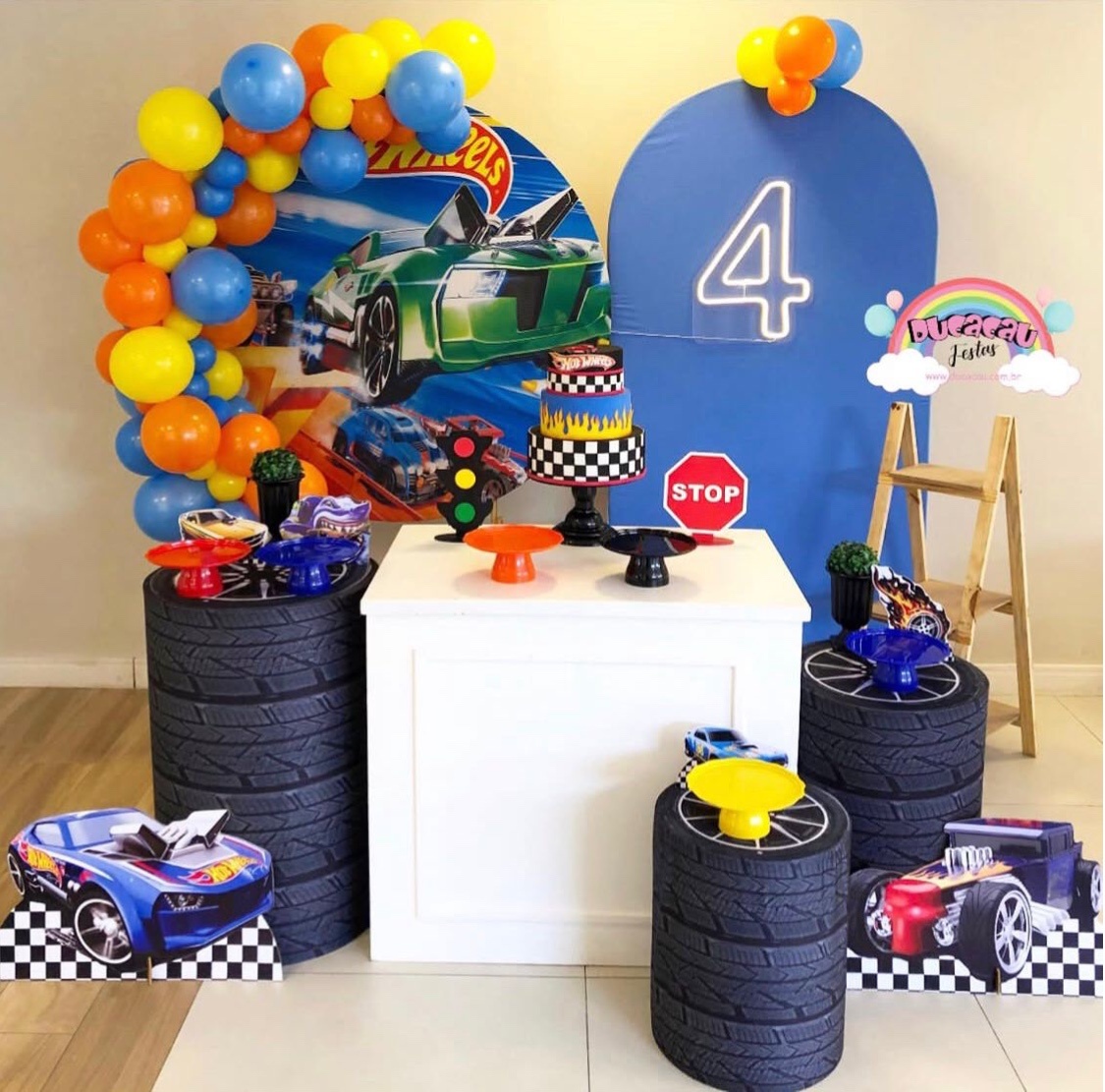 Kit Pegue E Monte Hot Wheels - Versão Maior - Ducacau Festas