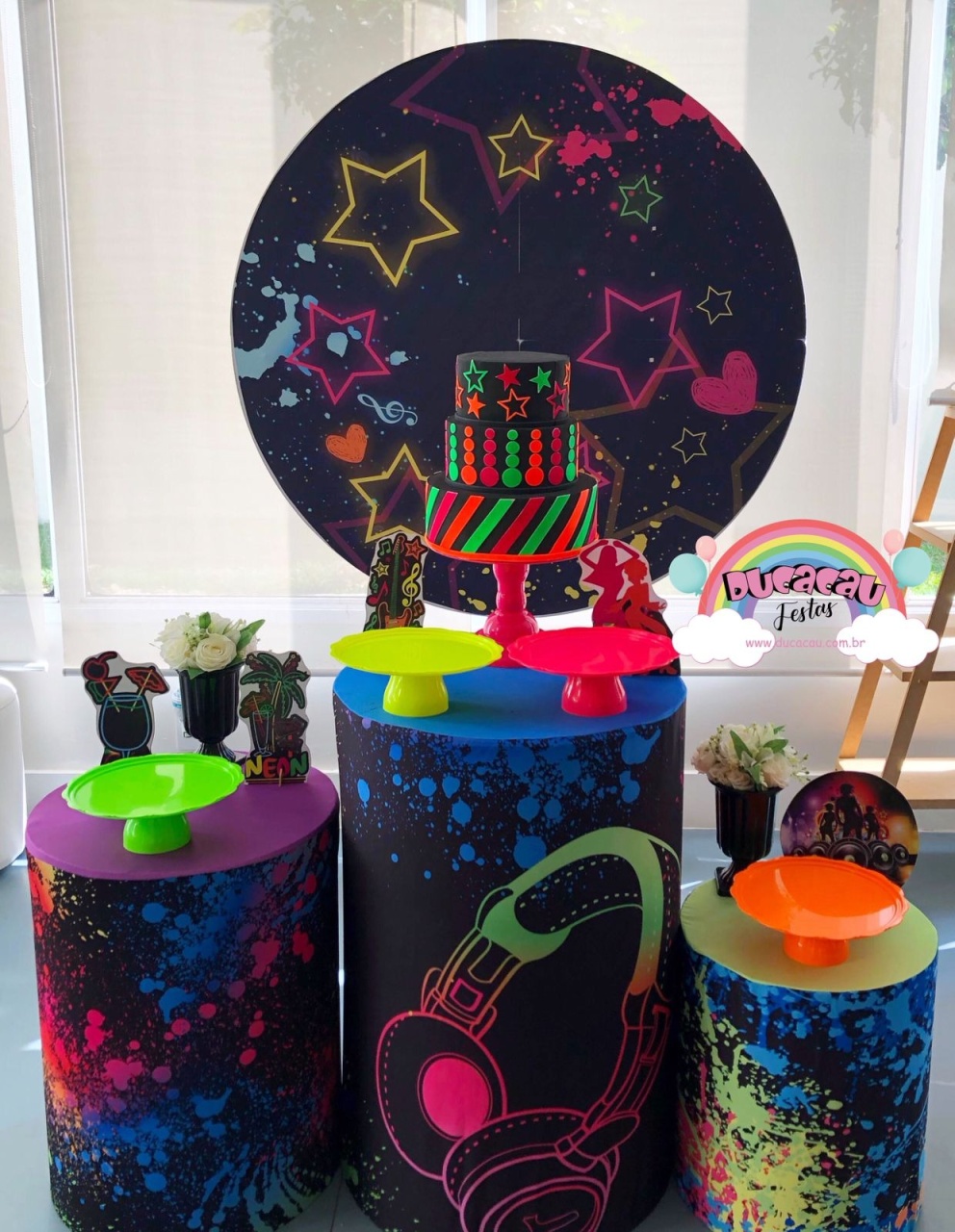 Kit Pegue E Monte Neon Ii  - Ducacau Festas