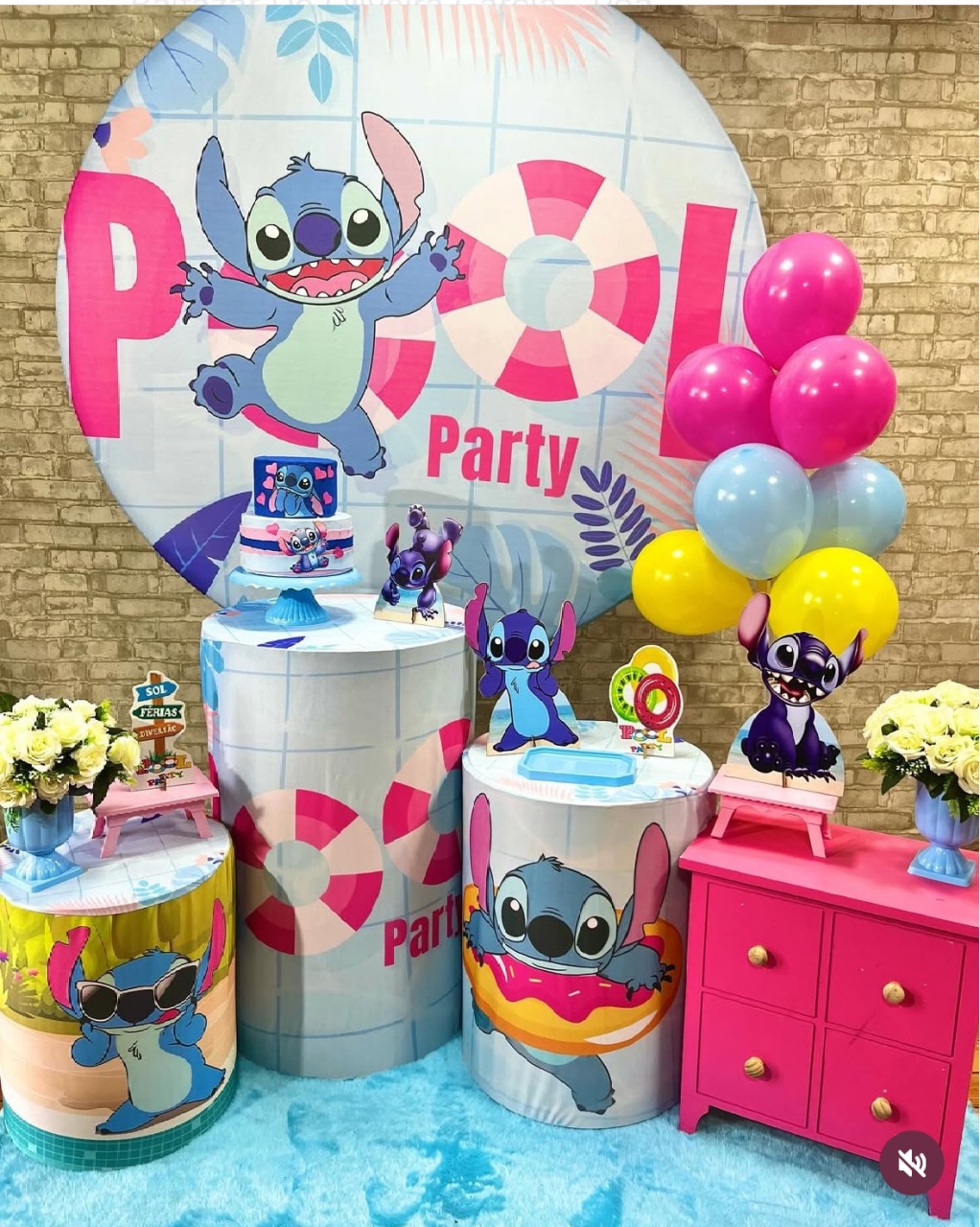 Stitch Pool Party  - Helpfestas