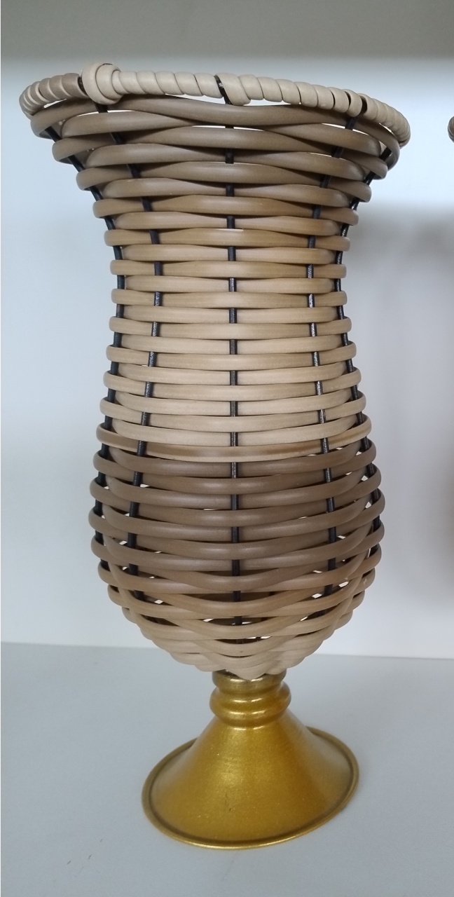 Vaso Decorativo de Vime - Neide Locações pegue e Monte 