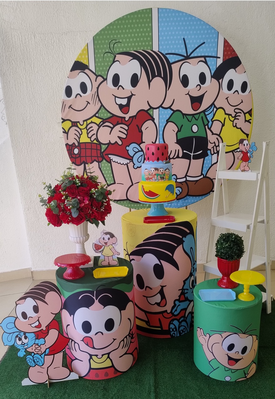Kit Pegue E Monte Menina Turma da Mônica Anos 90 Com Escadinha E Display - Clássico - Neide Locações pegue e Monte 