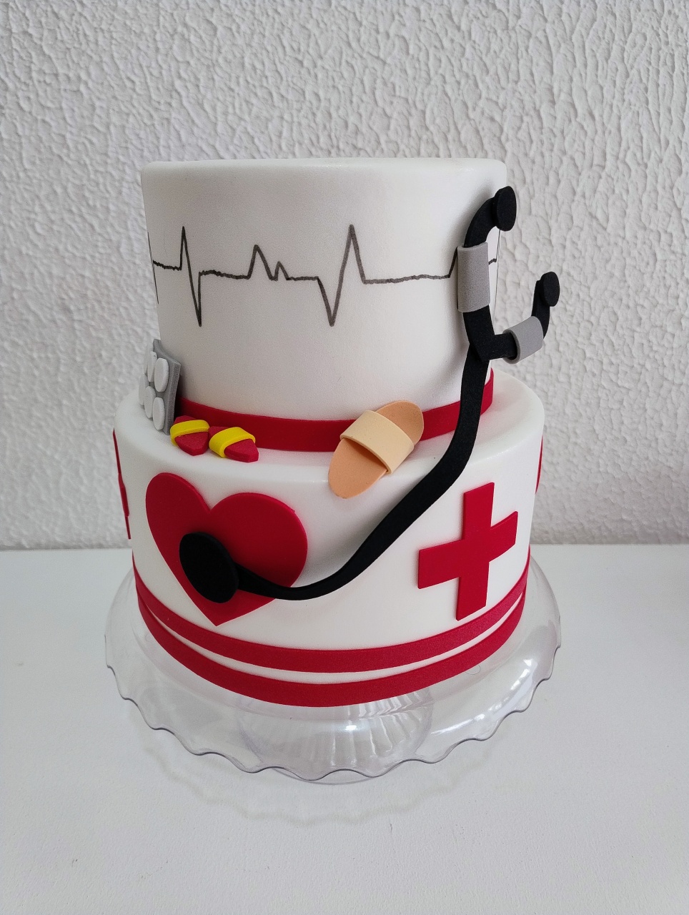 Bolo Cenográfico Medicina - Neide Locações pegue e Monte 