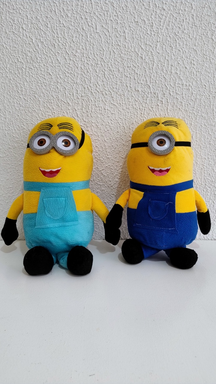 Minions de Pelúcia  - Neide Locações pegue e Monte 