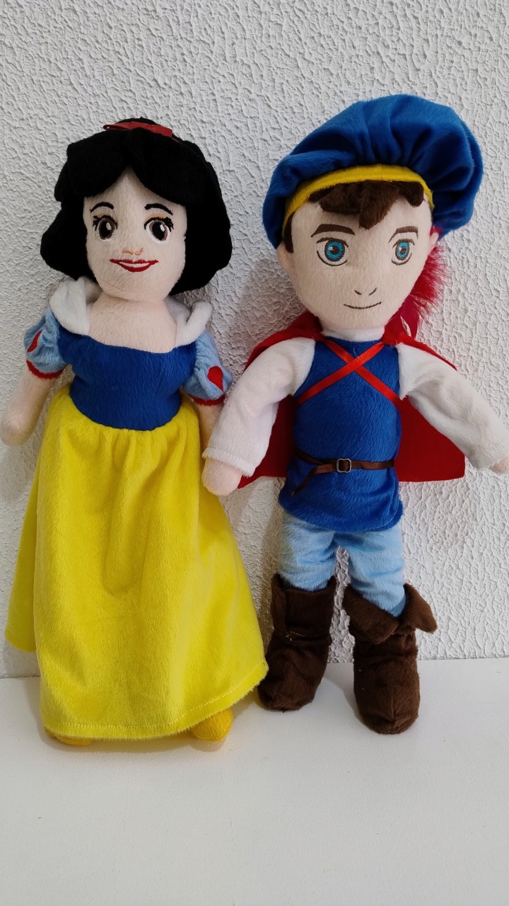 Pelucias Branca de Neve - Neide Locações pegue e Monte 