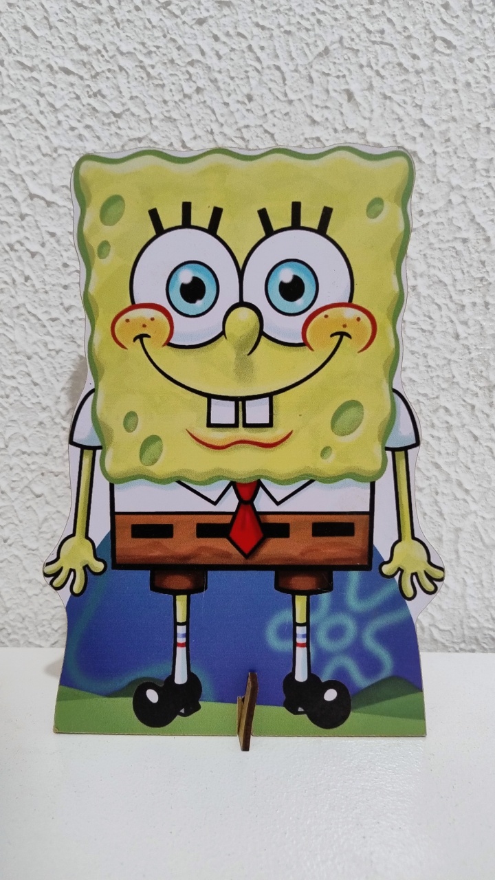 Display de Mesa Bob Esponja - Neide Locações pegue e Monte 