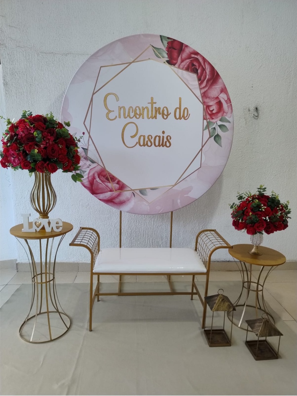 Kit Ponto de Fotos Dia dos Namorados Encontro de Casais - Neide Locações pegue e Monte 