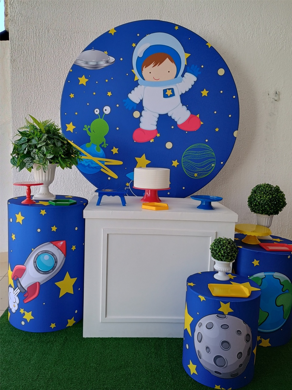 Kit Pegue E Monte Astronauta - Premium - Neide Locações pegue e Monte 