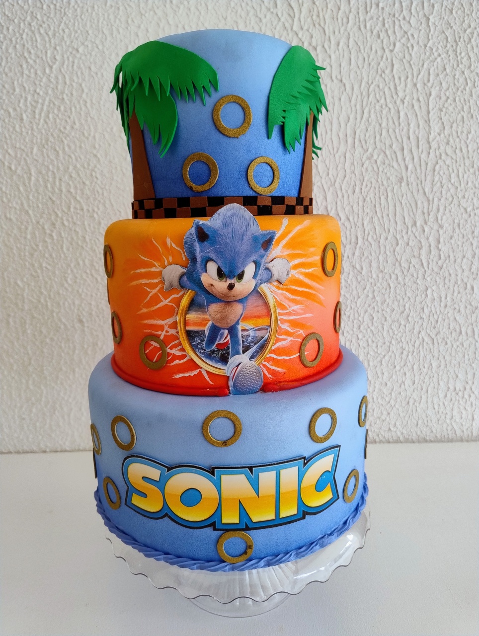 Bolo Cenográfico Sonic - Neide Locações pegue e Monte 