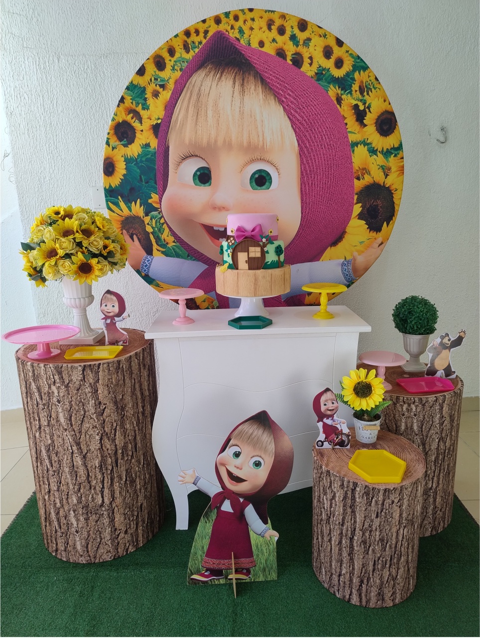 Kit Pegue E Monte Mesa Cômoda Branca Masha Com Displays Versão Masha - Premium - Neide Locações pegue e Monte 