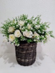 Cesto Permanente de Flores Artificiais Brancas - imagem 1