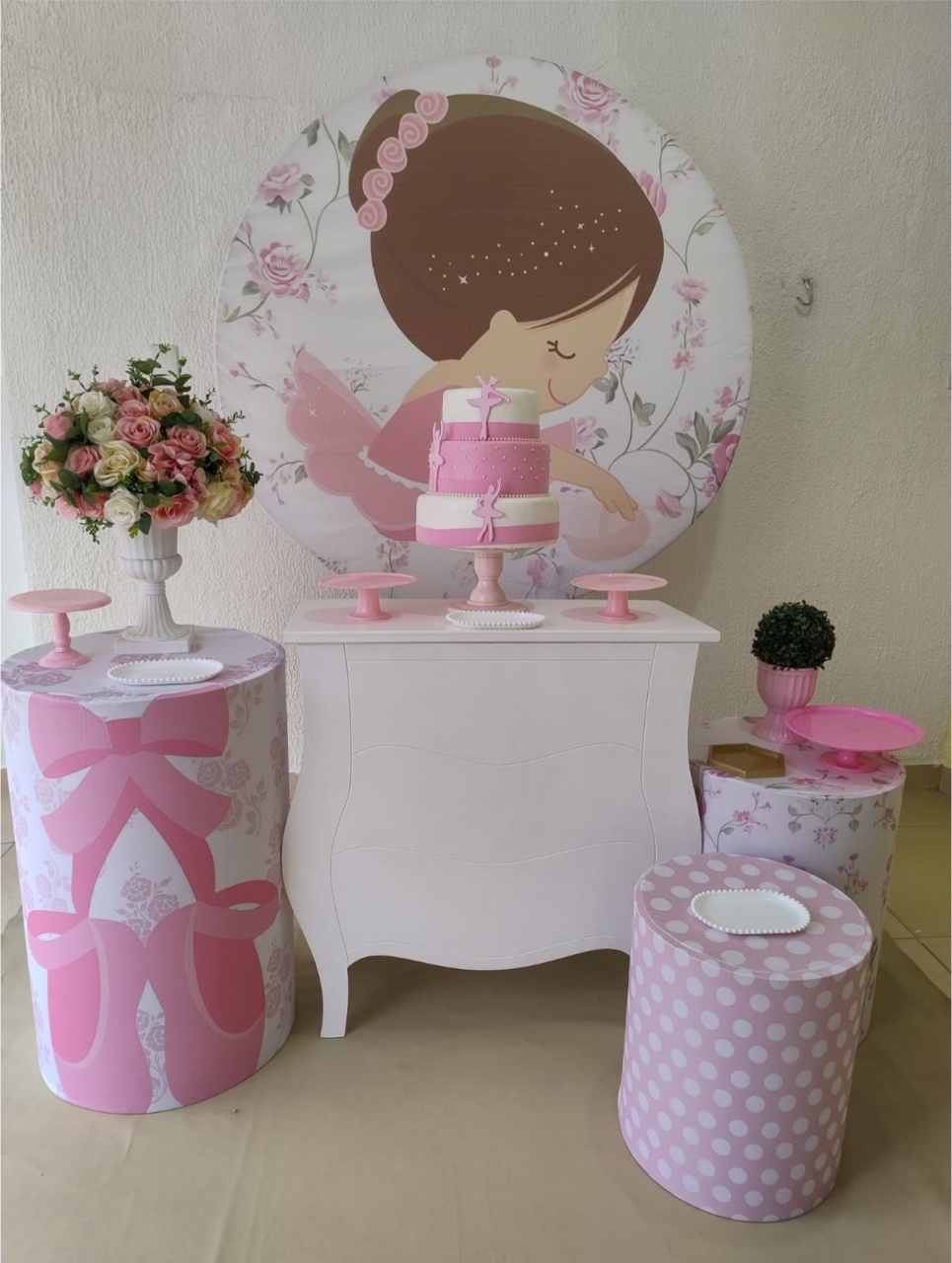 Kit Pegue E Monte Bailarina Floral - Premium - Neide Locações pegue e Monte 
