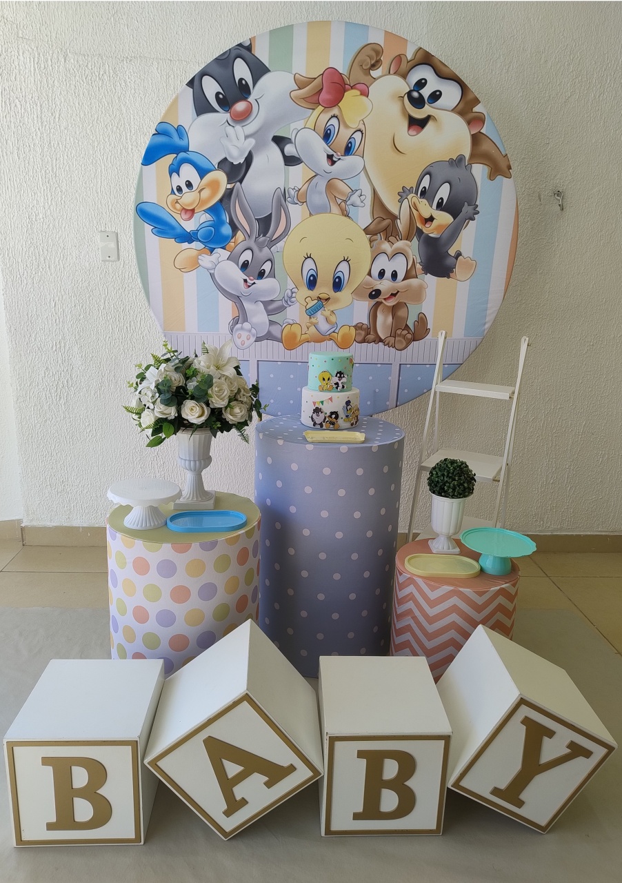 Kit Pegue E Monte Baby Looney Tunes Com Cubo Baby E Escadinha Para Lembrancinha - Clássico - Neide Locações pegue e Monte 