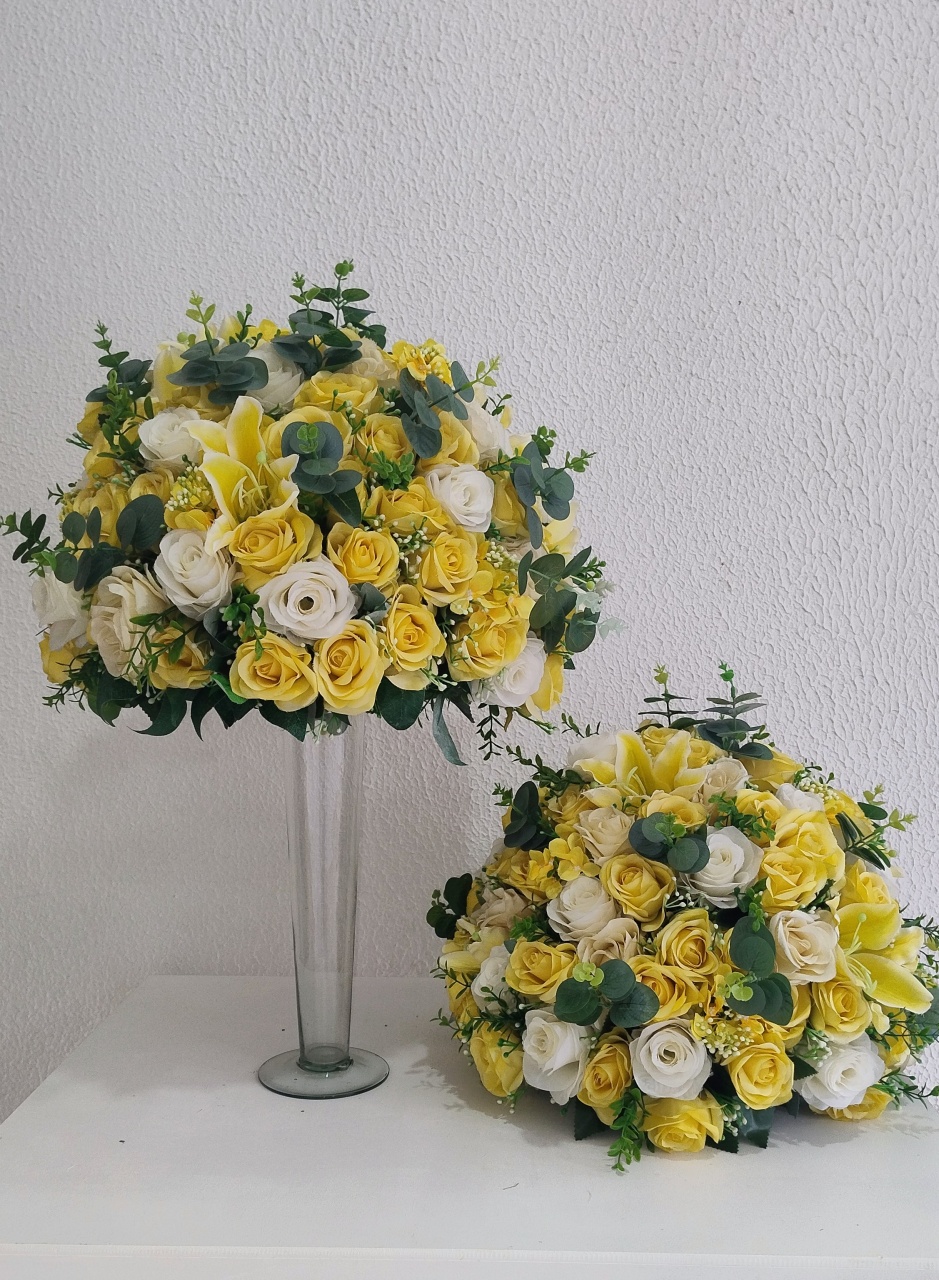 Arranjo Permanente de Flores Artificiais Amarelo E Branco Tamanho P - Neide Locações pegue e Monte 