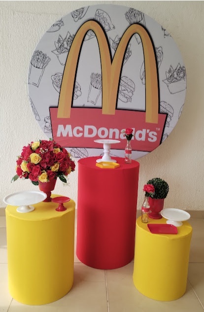 Kit Pegue E Monte Mc Donalds - Tradicional - Neide Locações pegue e Monte 